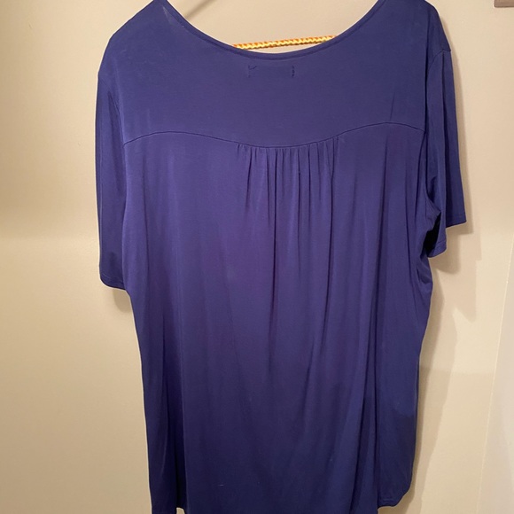 EUC navy top with buttons XXL - Picture 3 of 3